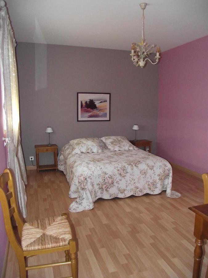 Acaba D'Entrar Bed & Breakfast Le Caylar Bagian luar foto